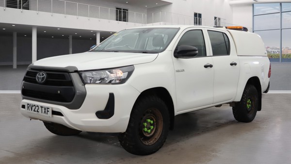 TOYOTA Hilux